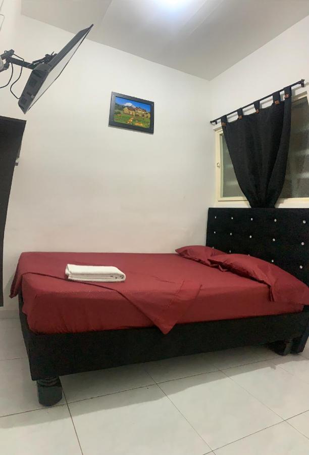Hotel42-33 Кали Екстериор снимка